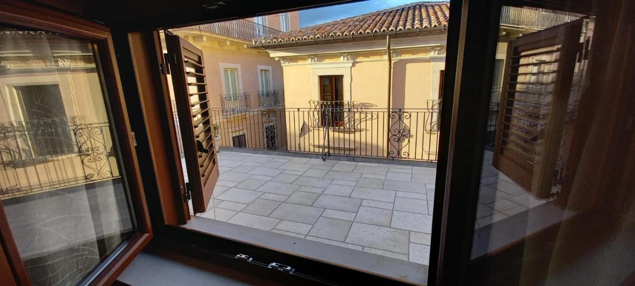 La Terrazza Del Quarto L'Aquila Exterior photo
